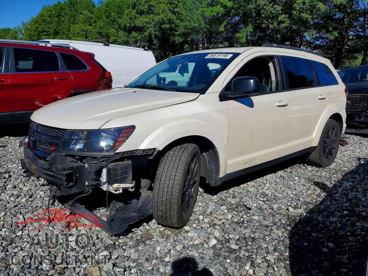 DODGE JOURNEY 2017 - 3C4PDDEG2HT610206