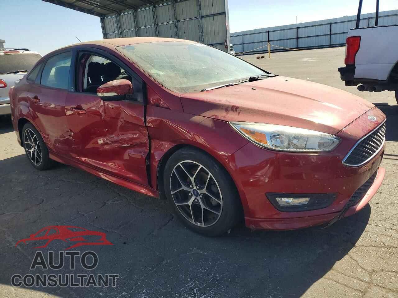FORD FOCUS 2015 - 1FADP3F26FL360216