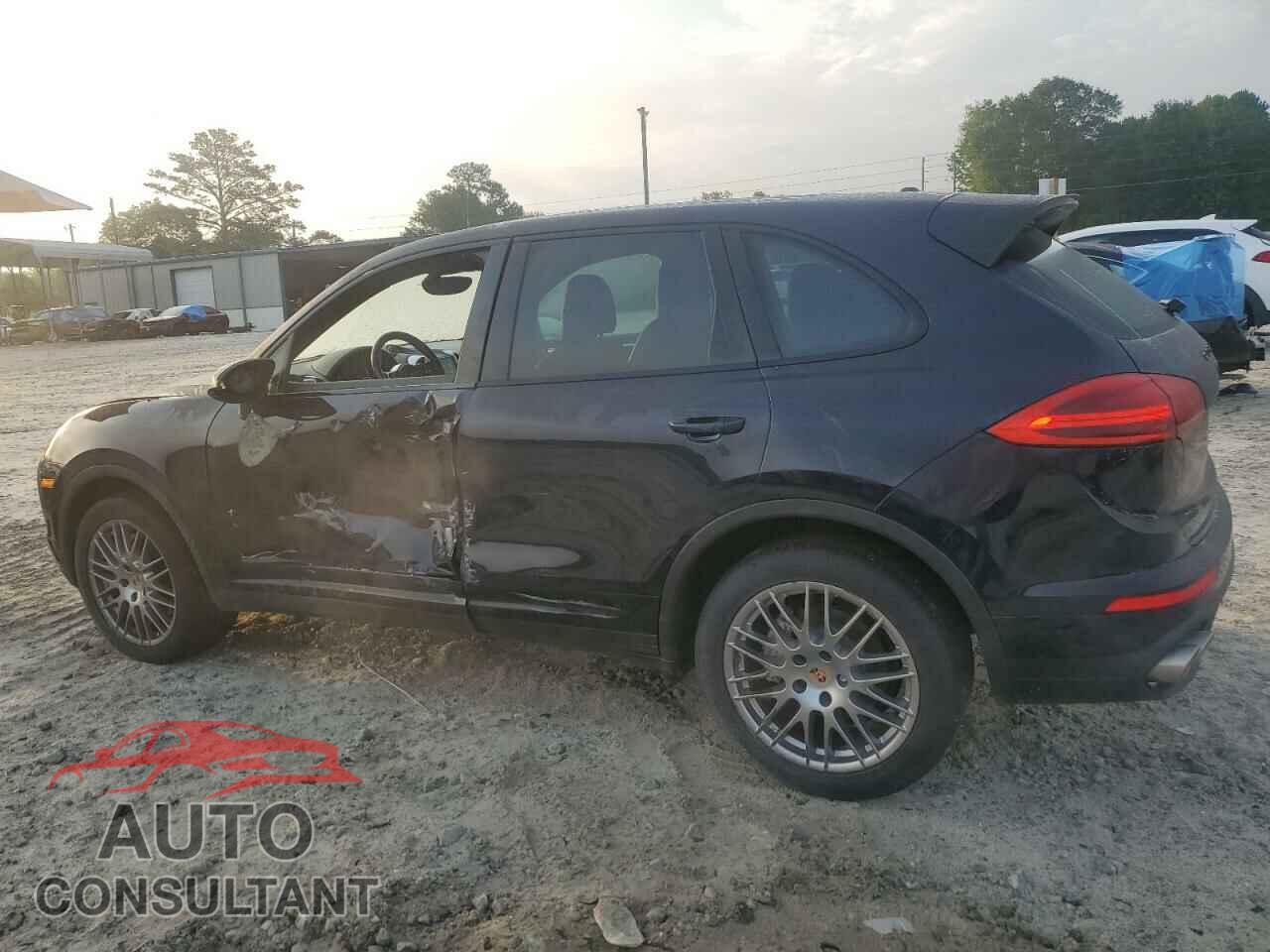 PORSCHE CAYENNE 2018 - WP1AB2A25JLA60848