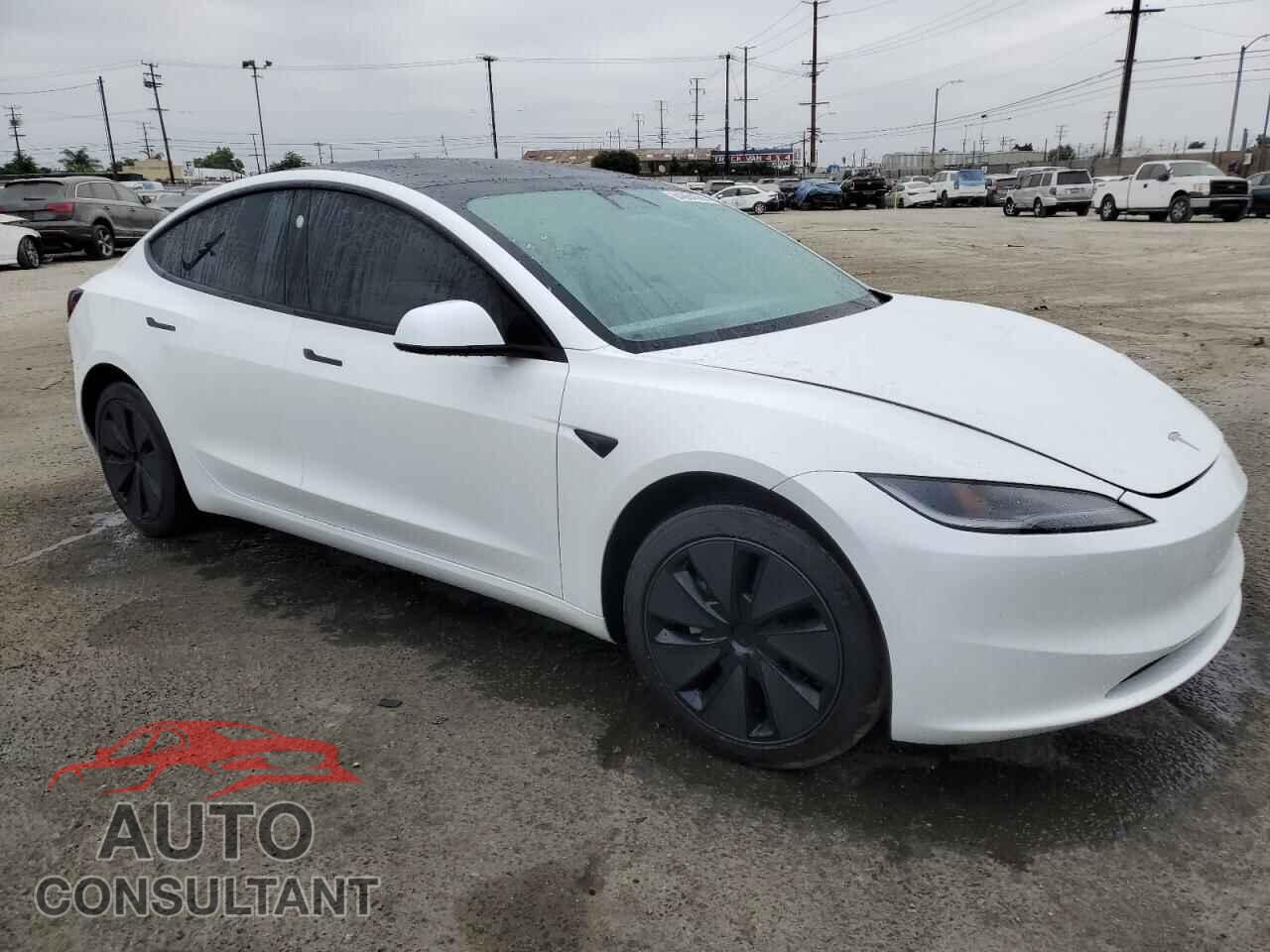 TESLA MODEL 3 2025 - 5YJ3E1EA7SF893875