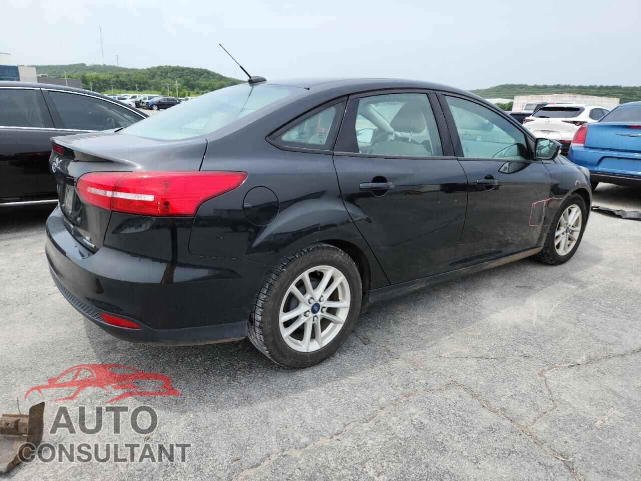 FORD FOCUS 2015 - 1FADP3F29FL293580