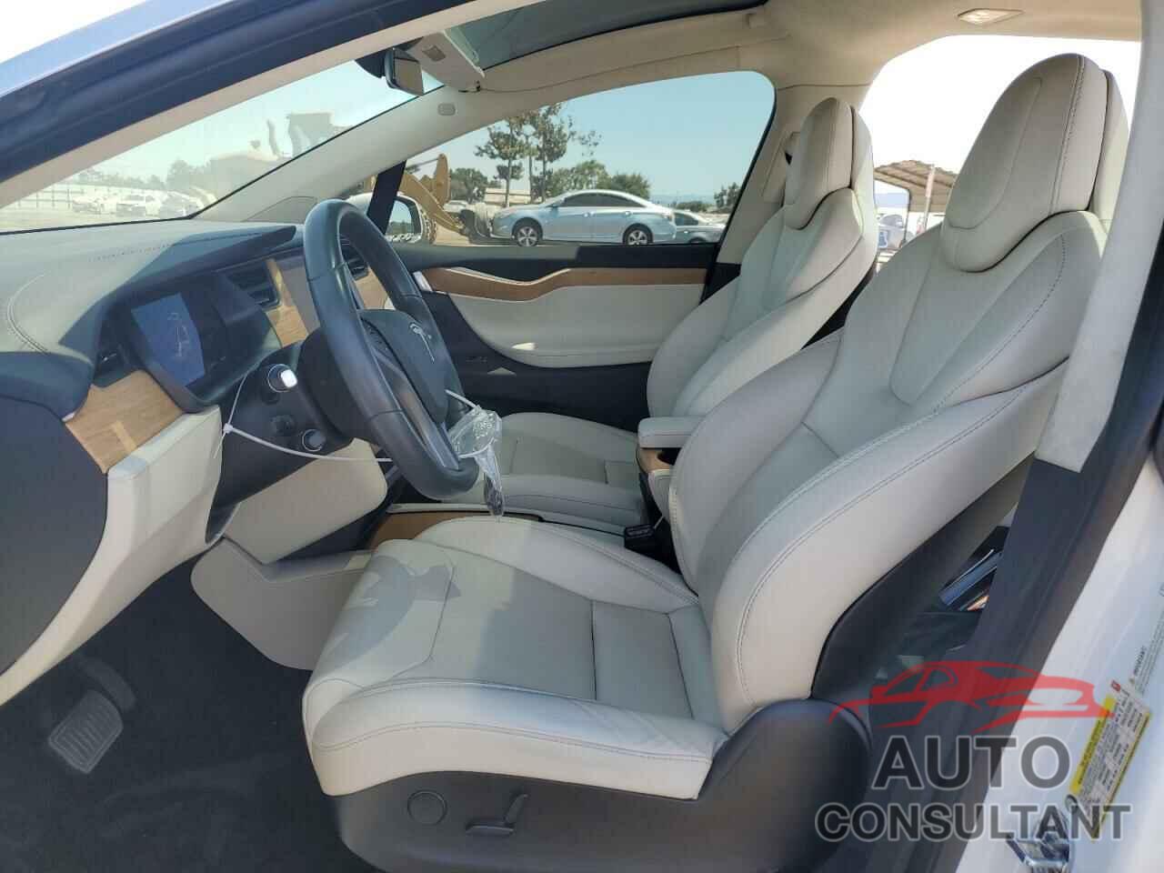 TESLA MODEL X 2018 - 5YJXCBE22JF127279