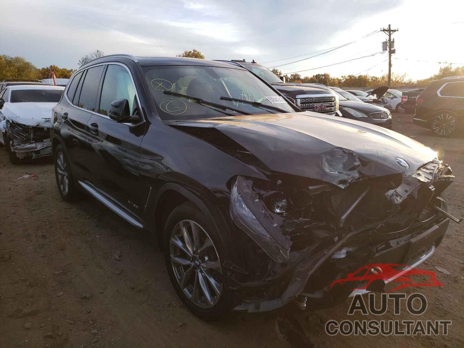 BMW X3 2018 - 5UXTR9C52JLD61052