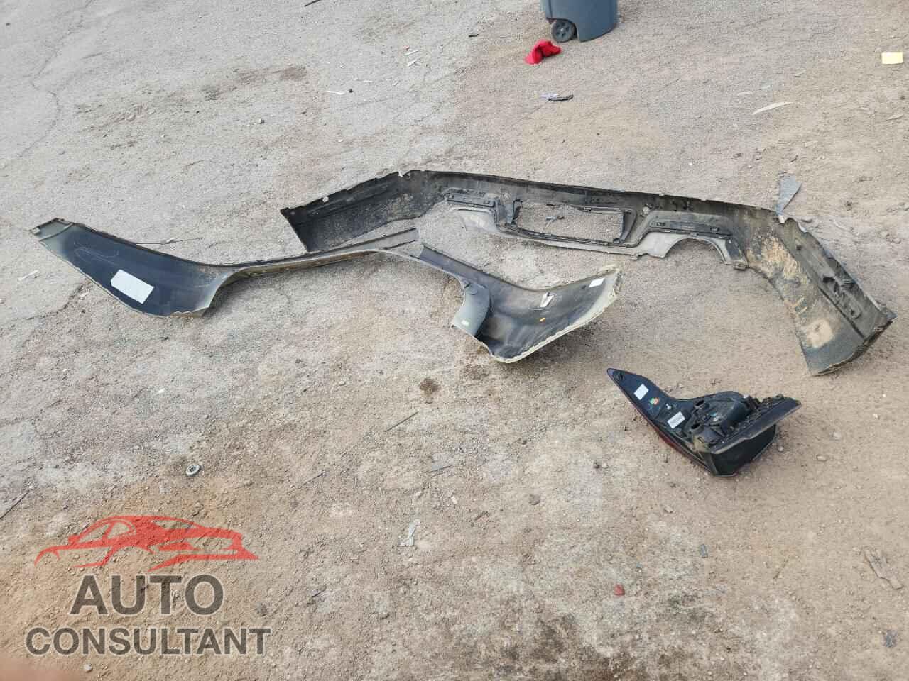 FORD EXPLORER 2018 - 1FM5K7F81JGB88375