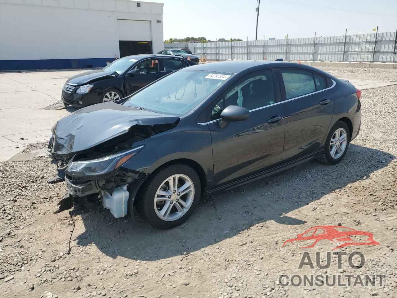 CHEVROLET CRUZE 2018 - 1G1BE5SM0J7226709