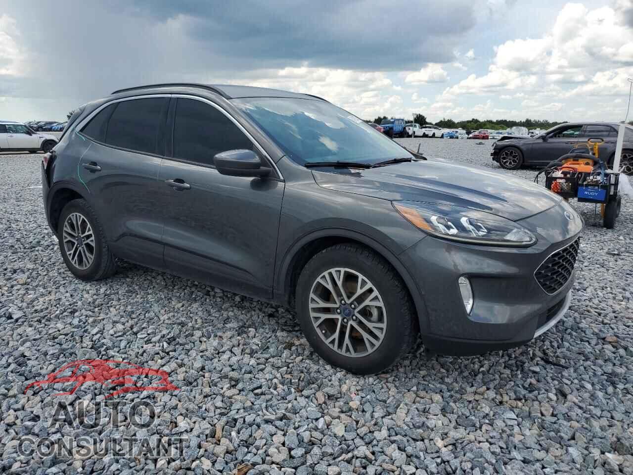 FORD ESCAPE 2020 - 1FMCU9H94LUA13870