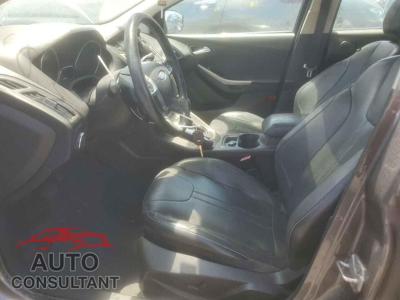 FORD FOCUS 2012 - 1FAHP3H25CL464609