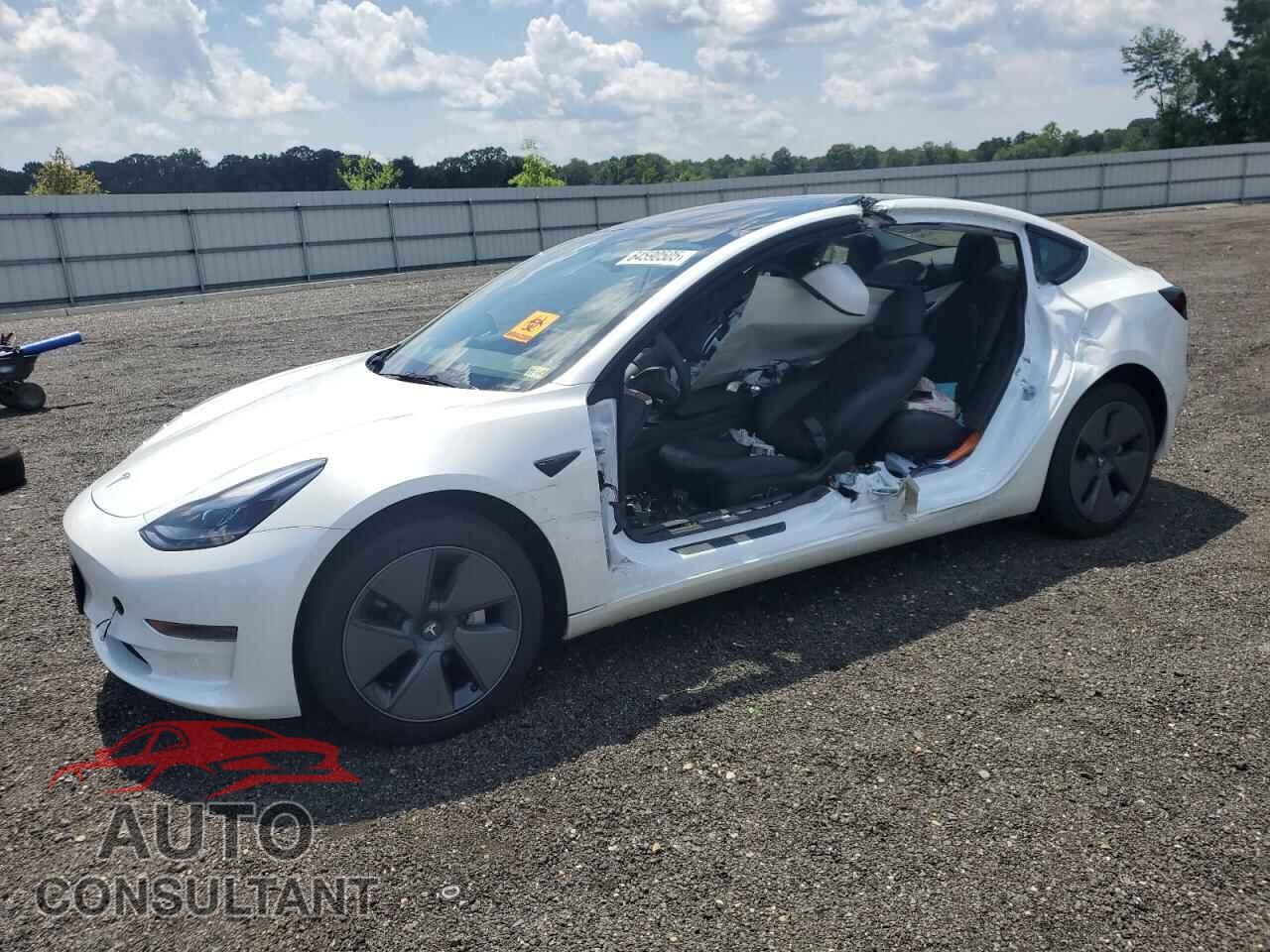 TESLA MODEL 3 2023 - 5YJ3E1EA1PF646746