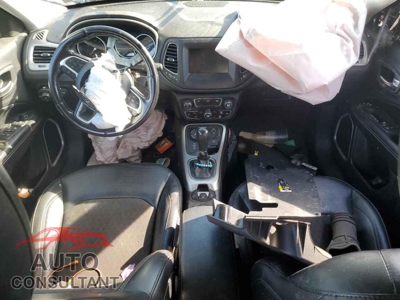 JEEP COMPASS 2020 - 3C4NJDBB8LT100749