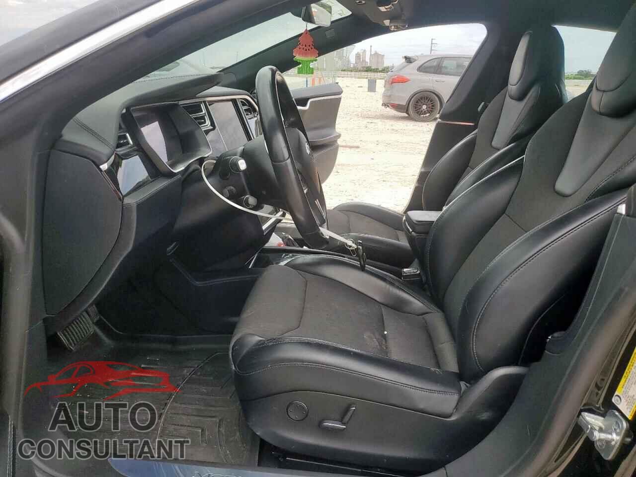 TESLA MODEL S 2017 - 5YJSA1E10HF218689