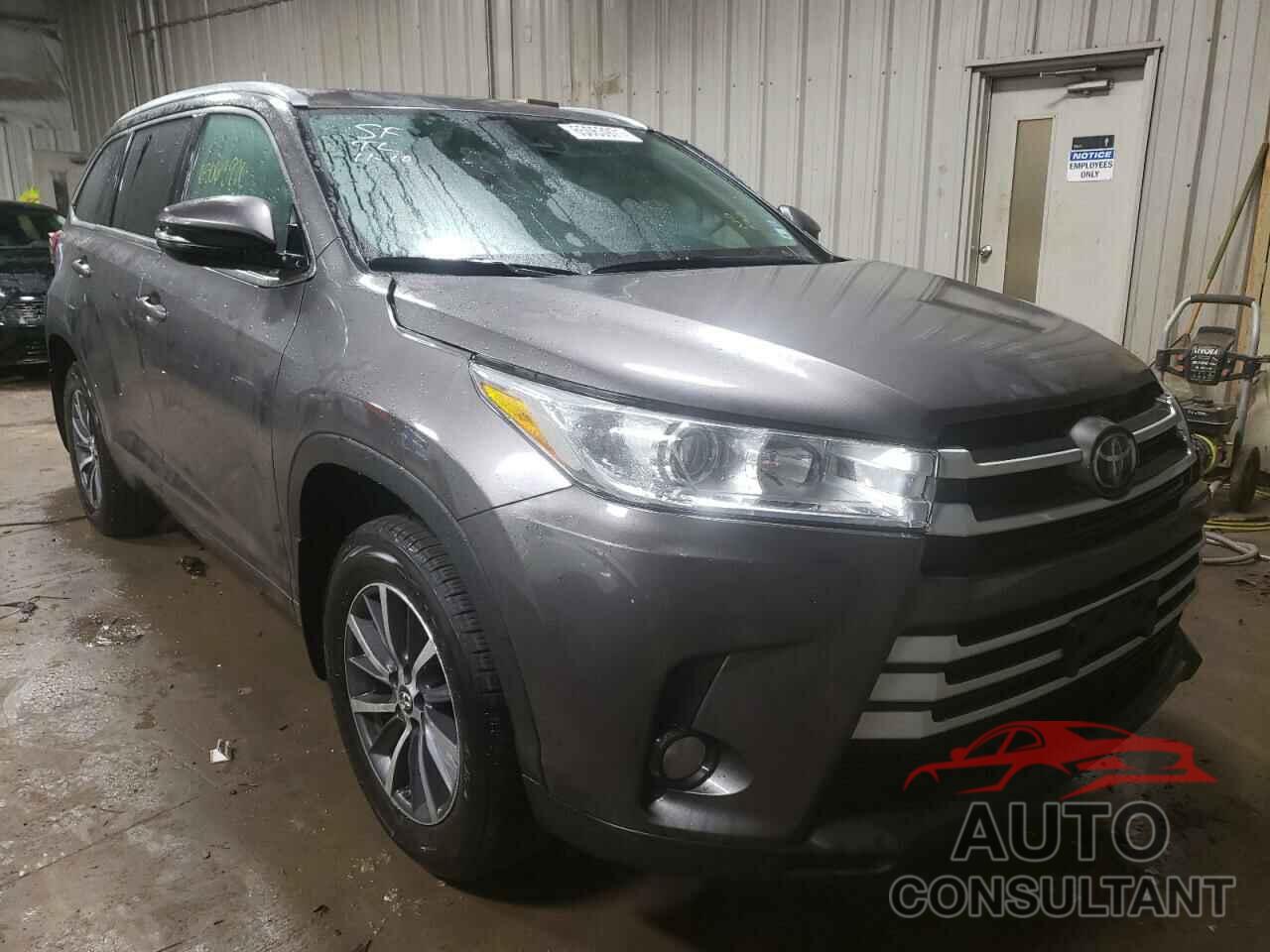 TOYOTA HIGHLANDER 2017 - 5TDJZRFH7HS413571