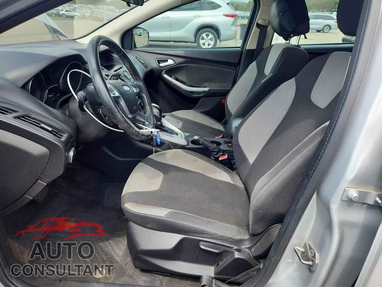 FORD FOCUS 2012 - 1FAHP3K23CL472135