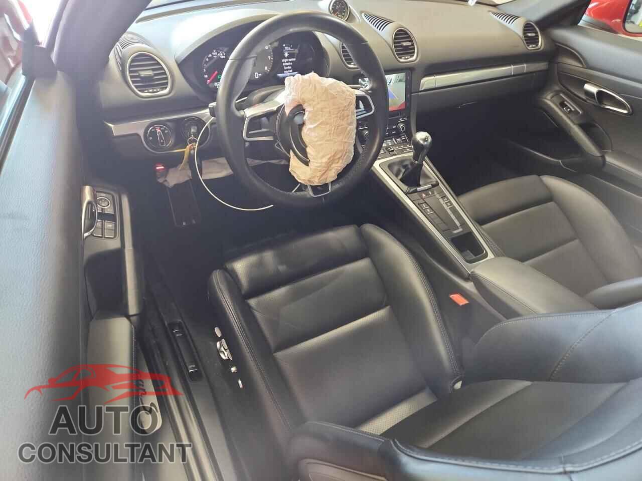 PORSCHE CAYMAN 2017 - WP0AB2A83HS285811