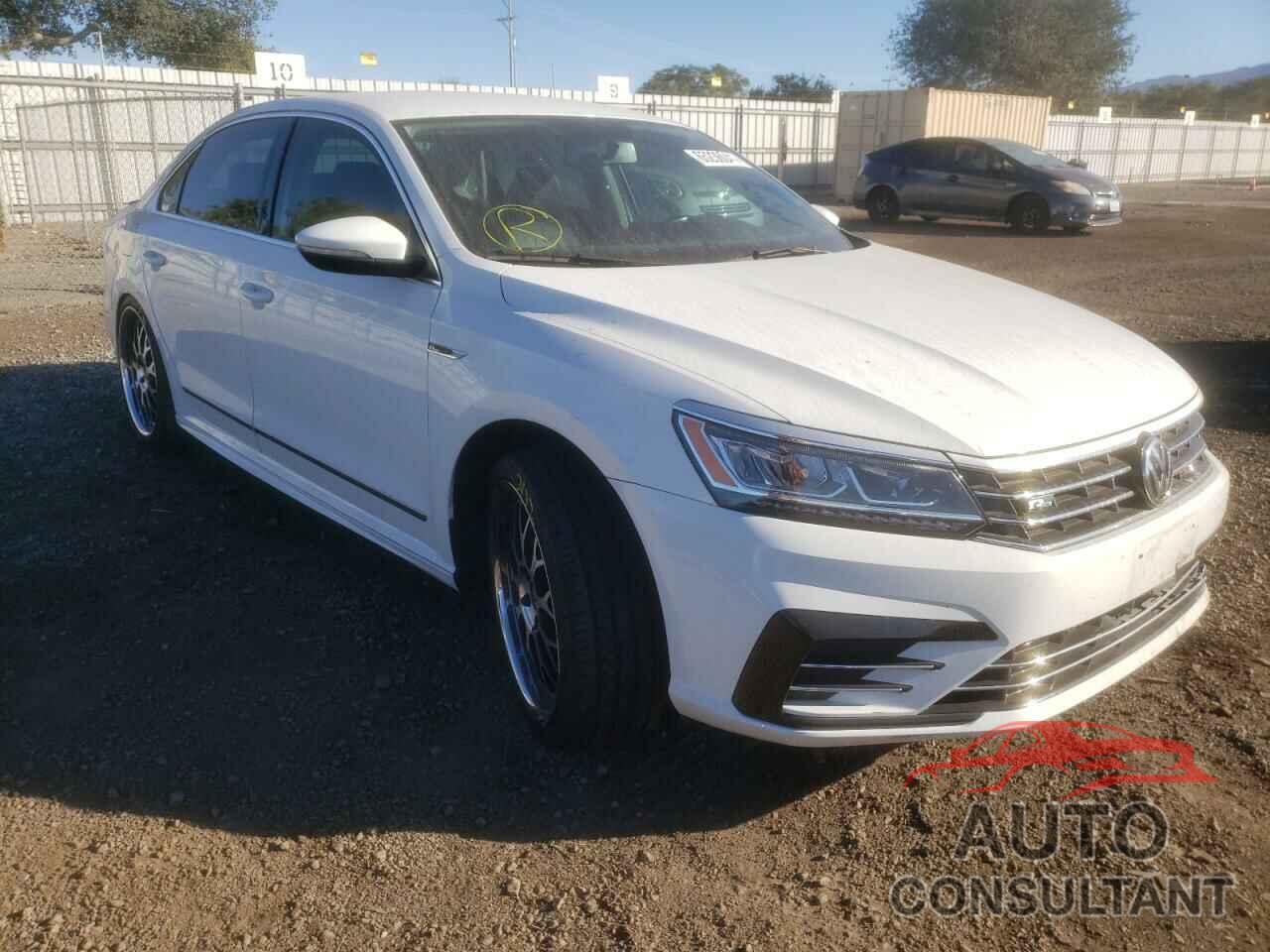 VOLKSWAGEN PASSAT 2017 - 1VWDT7A38HC086613