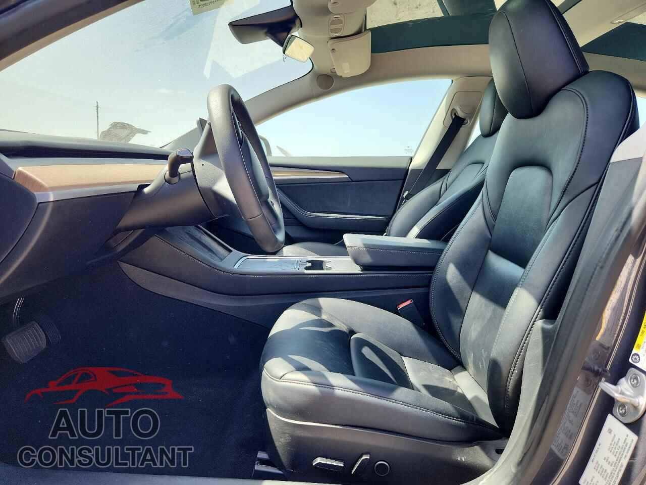 TESLA MODEL 3 2023 - 5YJ3E1EA0PF557007