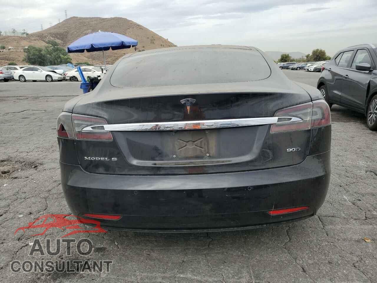 TESLA MODEL S 2016 - 5YJSA1E28GF172648