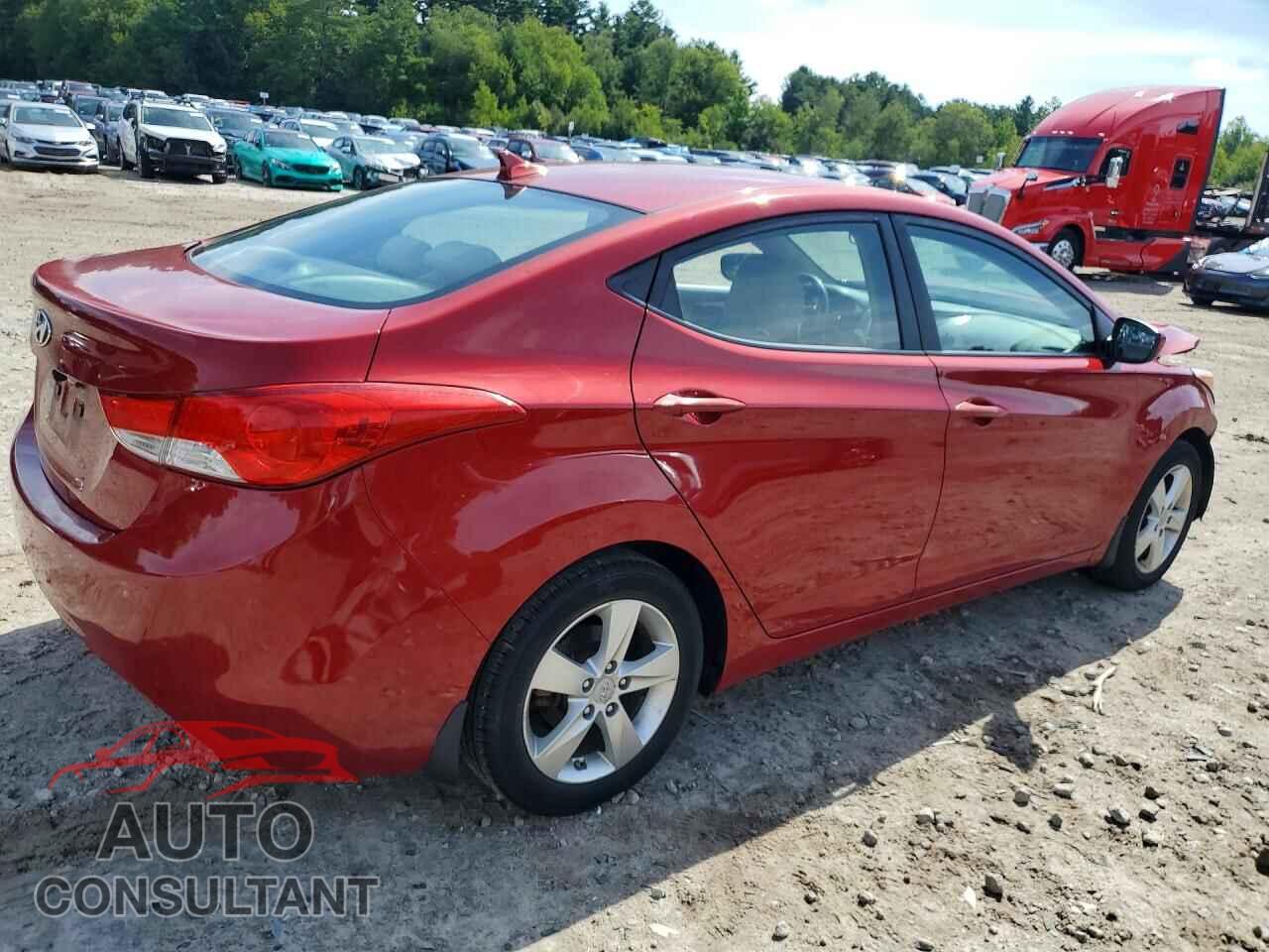 HYUNDAI ELANTRA 2013 - KMHDH4AE3DU761353