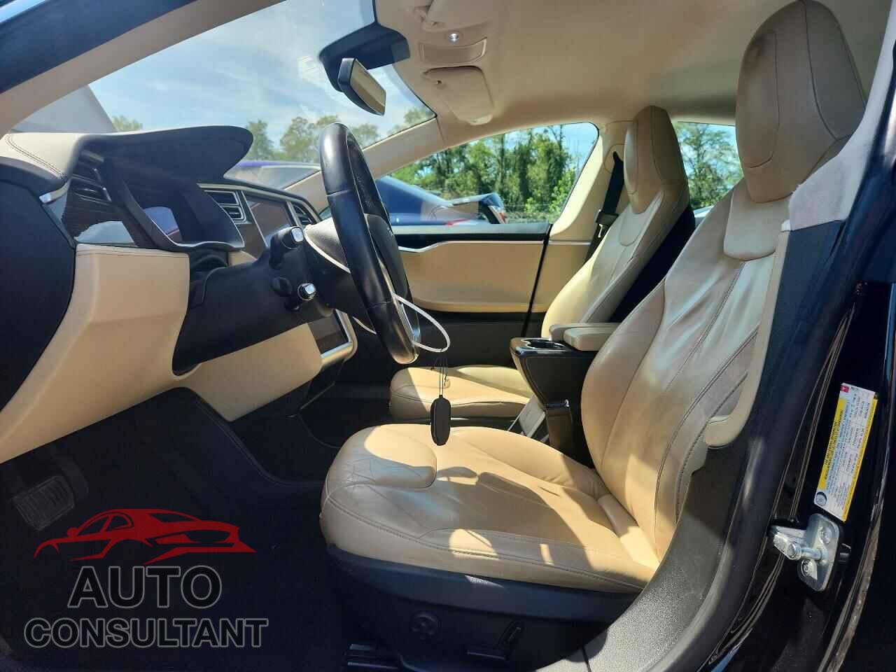 TESLA MODEL S 2014 - 5YJSA1S16EFP62131