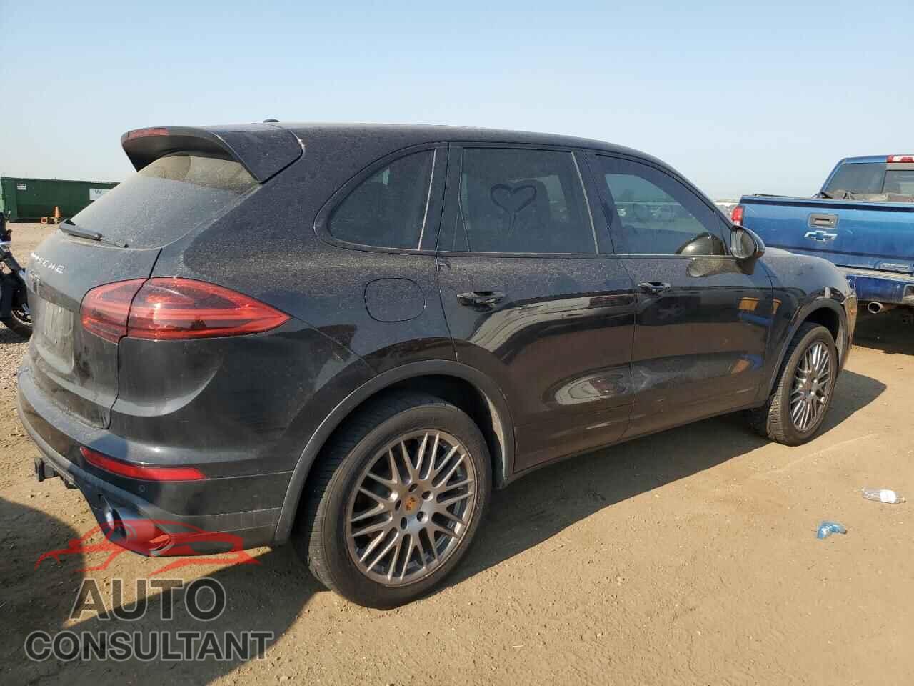 PORSCHE CAYENNE 2016 - WP1AA2A27GKA08025
