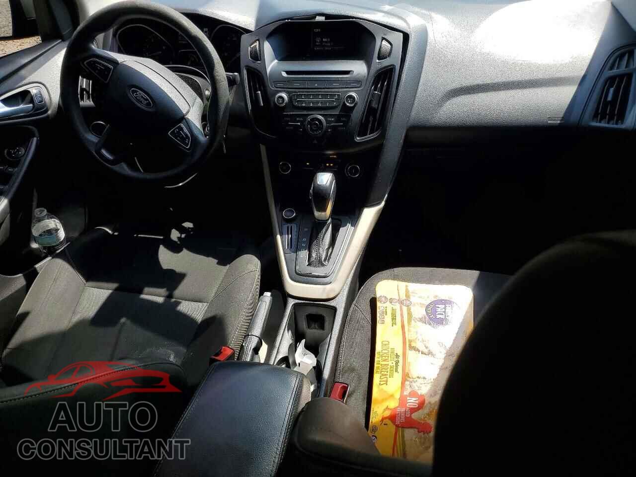 FORD FOCUS 2016 - 1FADP3F23GL390968