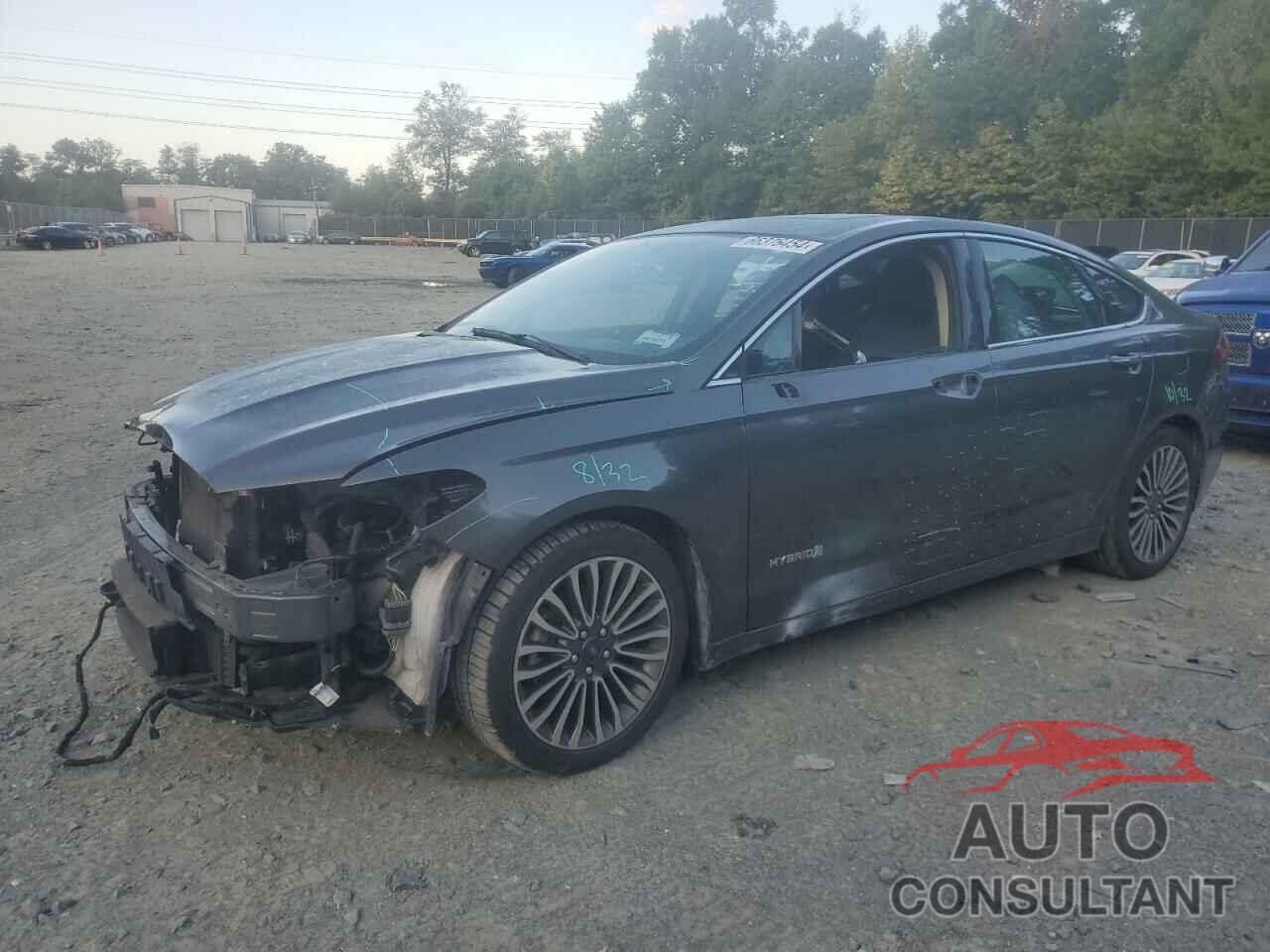 FORD FUSION 2018 - 3FA6P0LU4JR210581