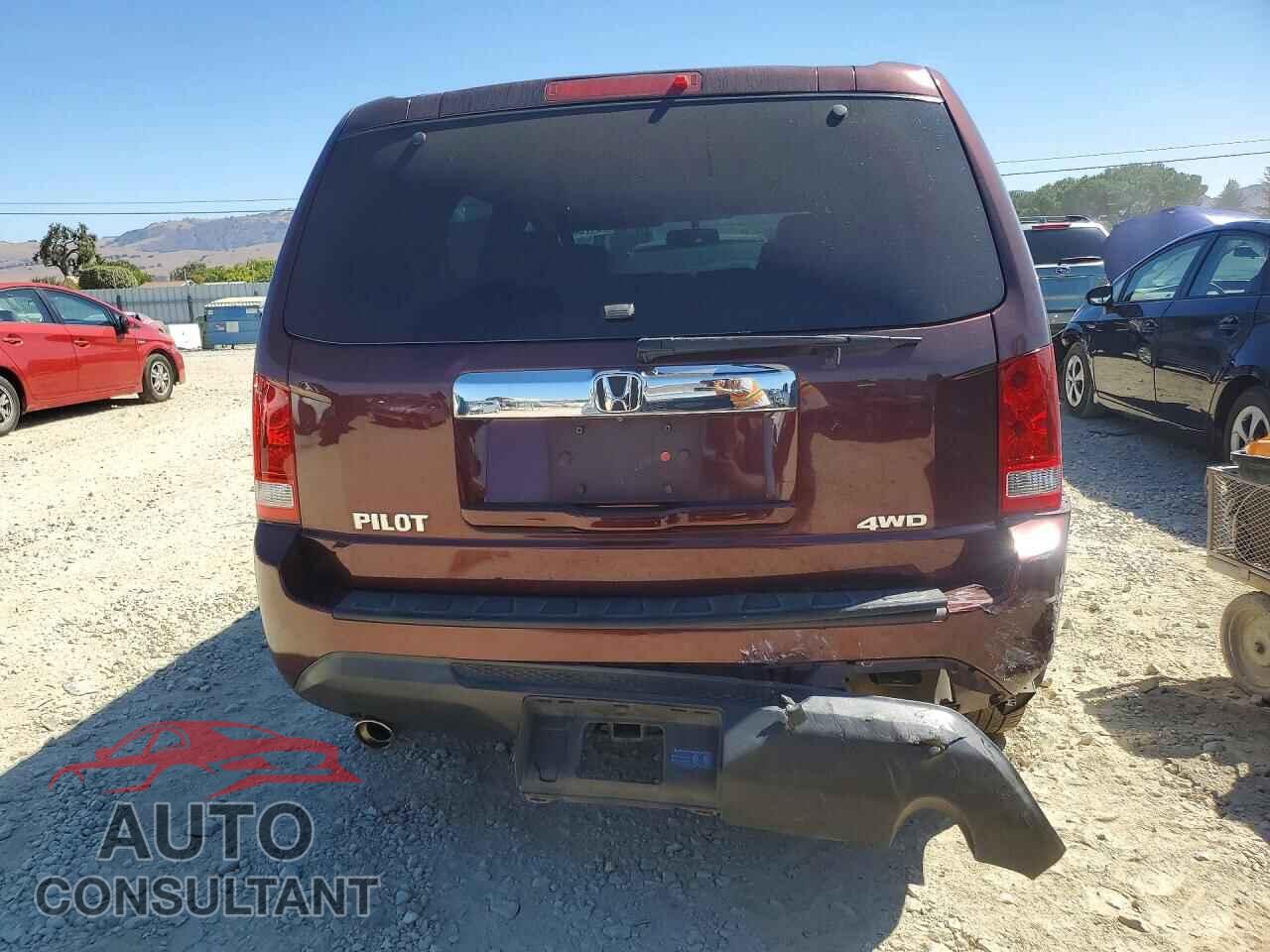 HONDA PILOT 2013 - 5FNYF4H50DB085874