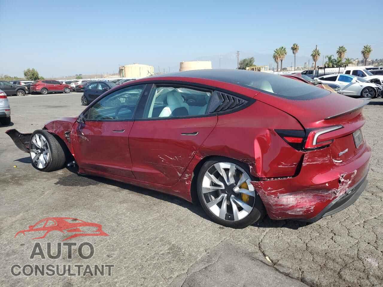 TESLA MODEL 3 2024 - 5YJ3E1EB7RF811792