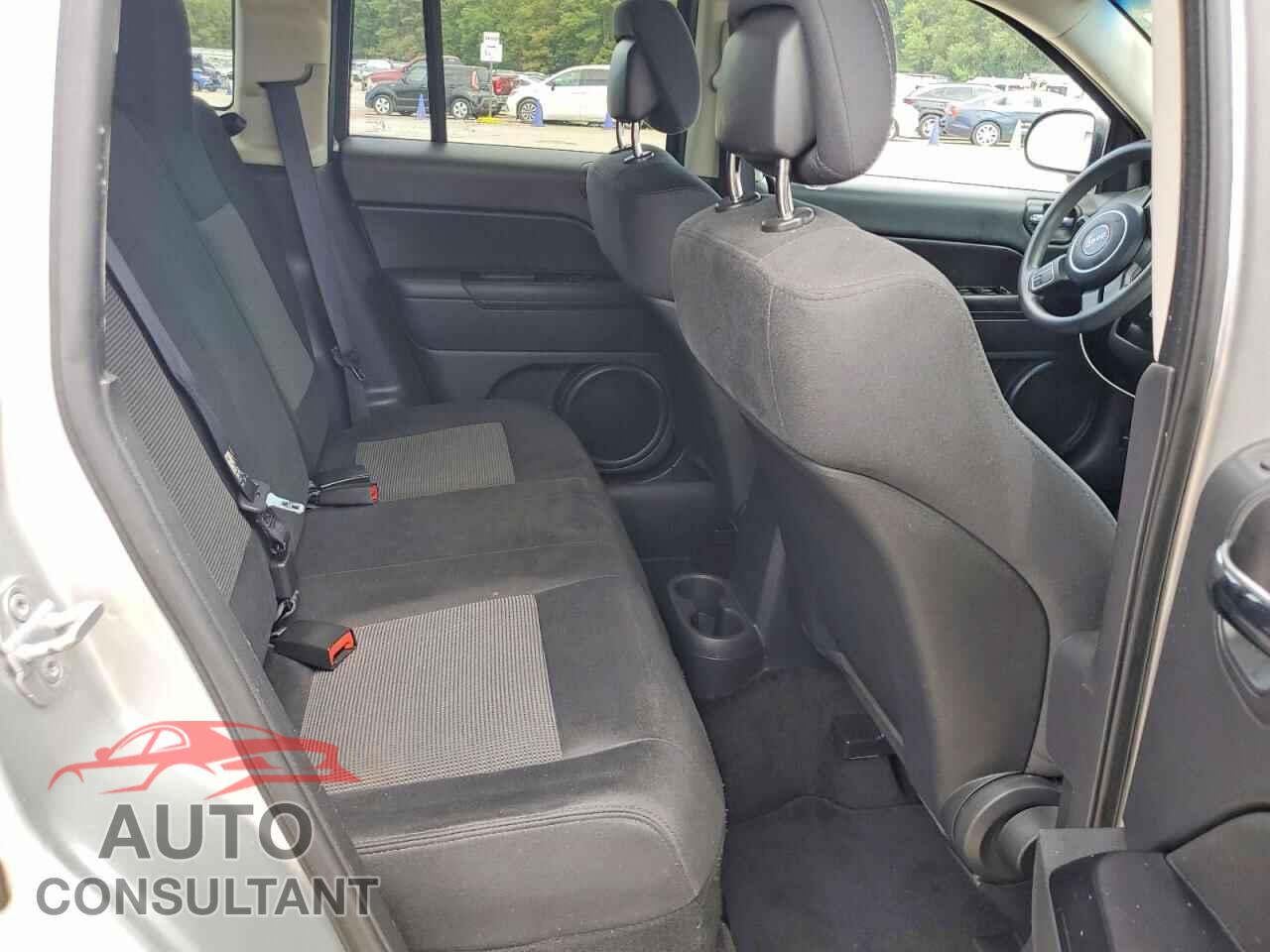 JEEP COMPASS 2012 - 1C4NJCBA6CD678601