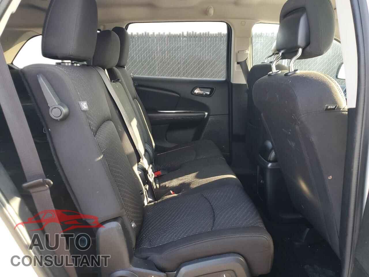 DODGE JOURNEY 2017 - 3C4PDCBG2HT588545