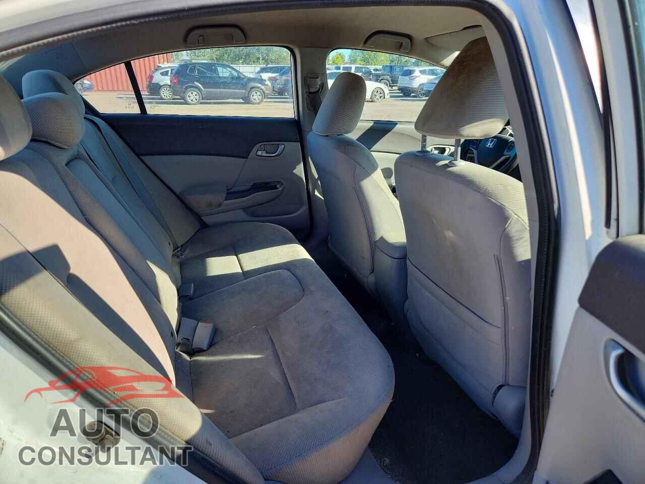 HONDA CIVIC 2012 - 2HGFB2E47CH057163