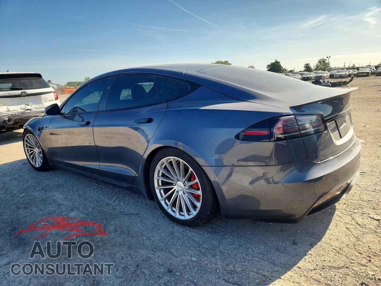TESLA MODEL S 2023 - 5YJSA1E65PF513040