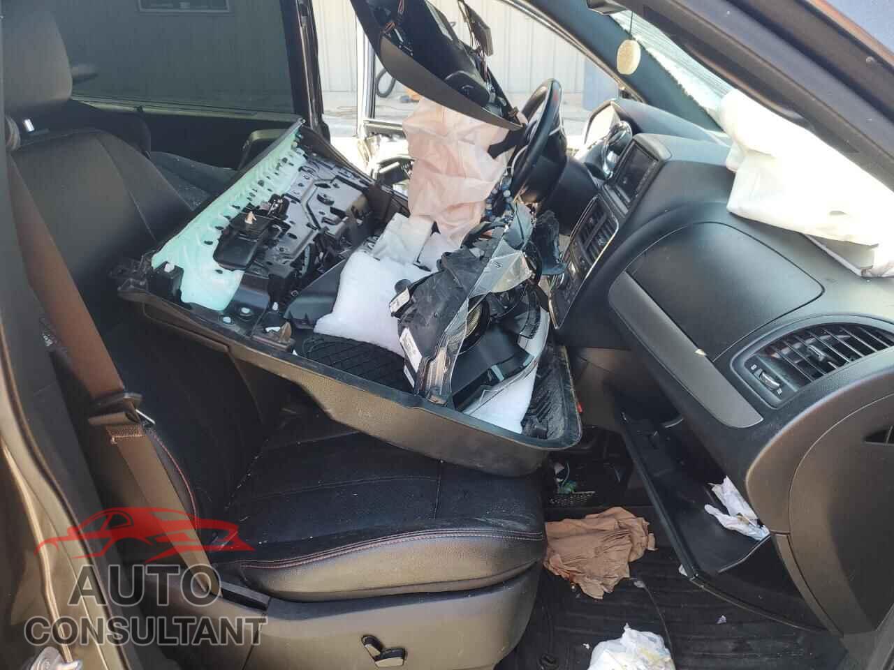 DODGE CARAVAN 2019 - 2C4RDGEG6KR660319