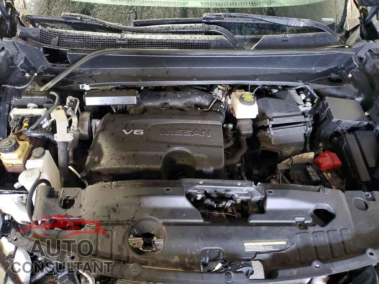 NISSAN PATHFINDER 2017 - 5N1DR2MM8HC679652