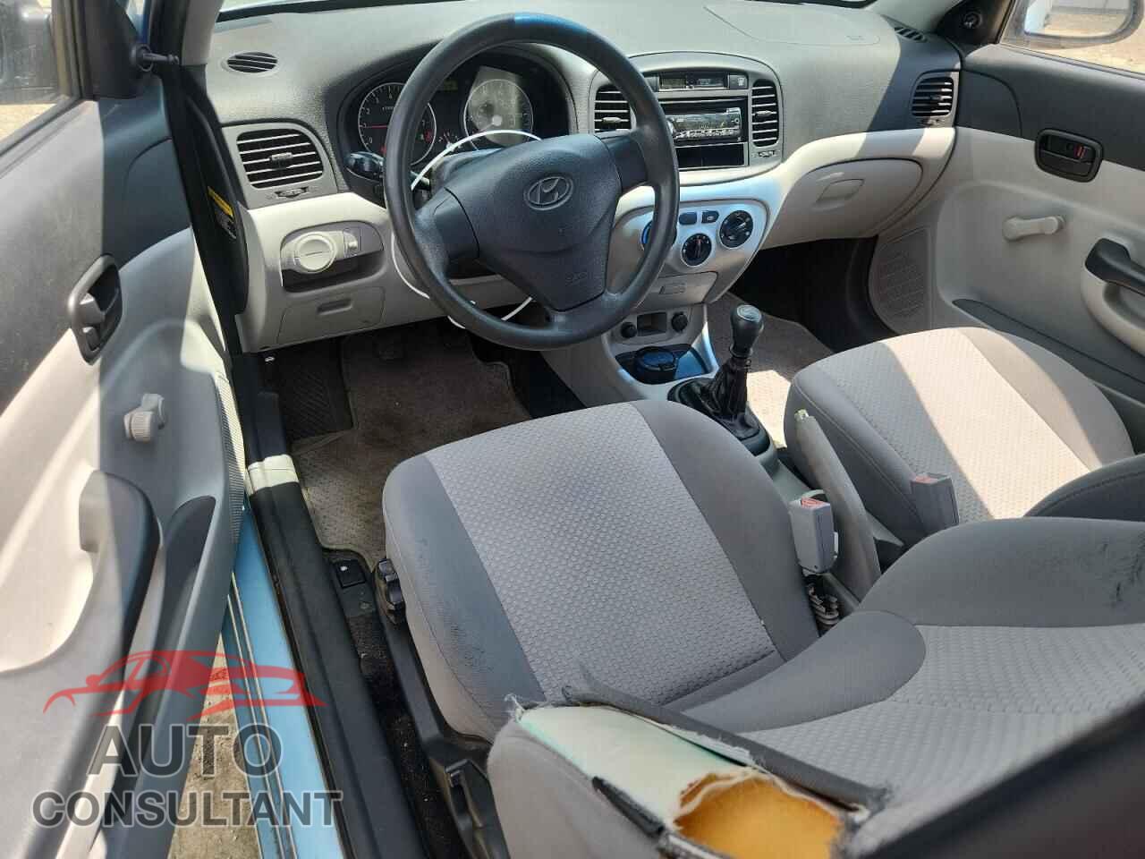 HYUNDAI ACCENT 2009 - KMHCM36C09U138126