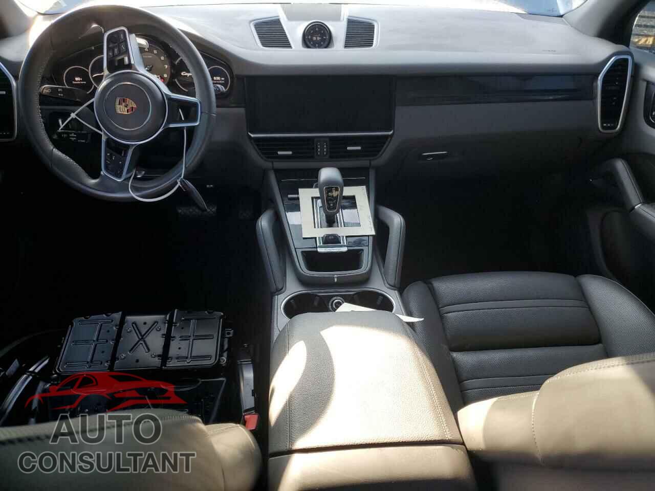 PORSCHE CAYENNE 2019 - WP1AA2AY5KDA06971