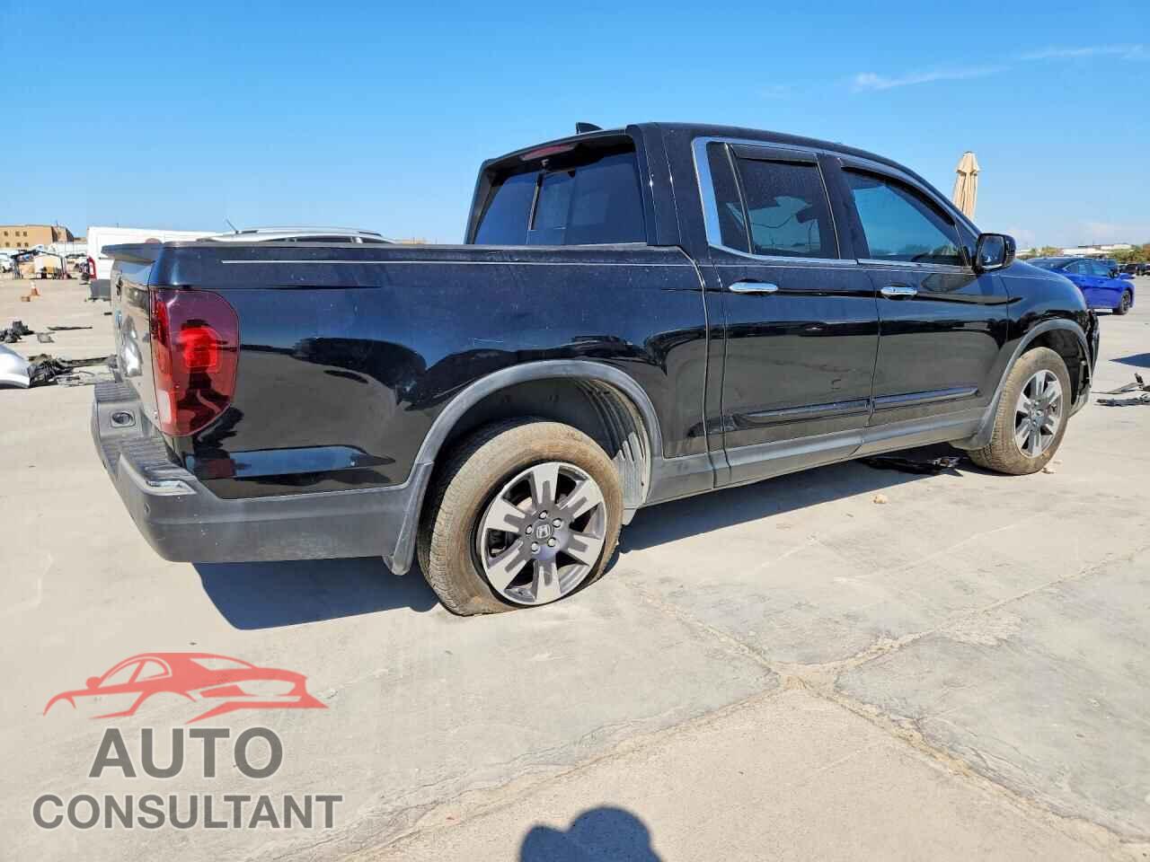 HONDA RIDGELINE 2018 - 5FPYK3F74JB005750