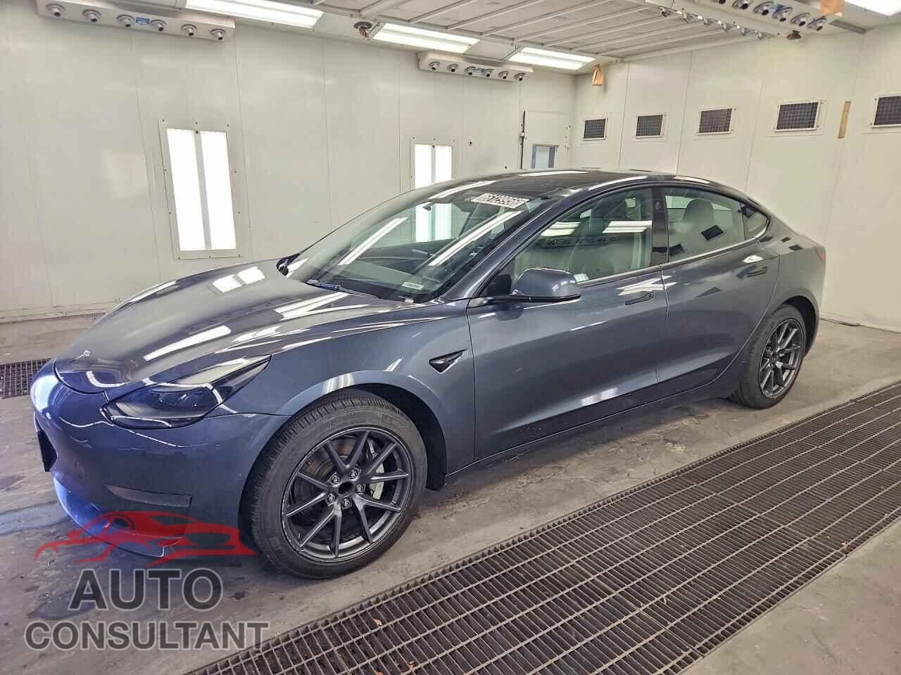 TESLA MODEL 3 2022 - 5YJ3E1EA4NF286613