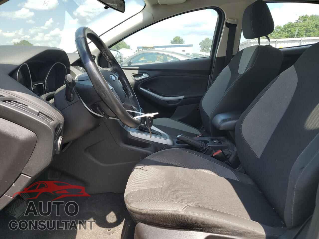 FORD FOCUS 2012 - 1FAHP3K26CL306790