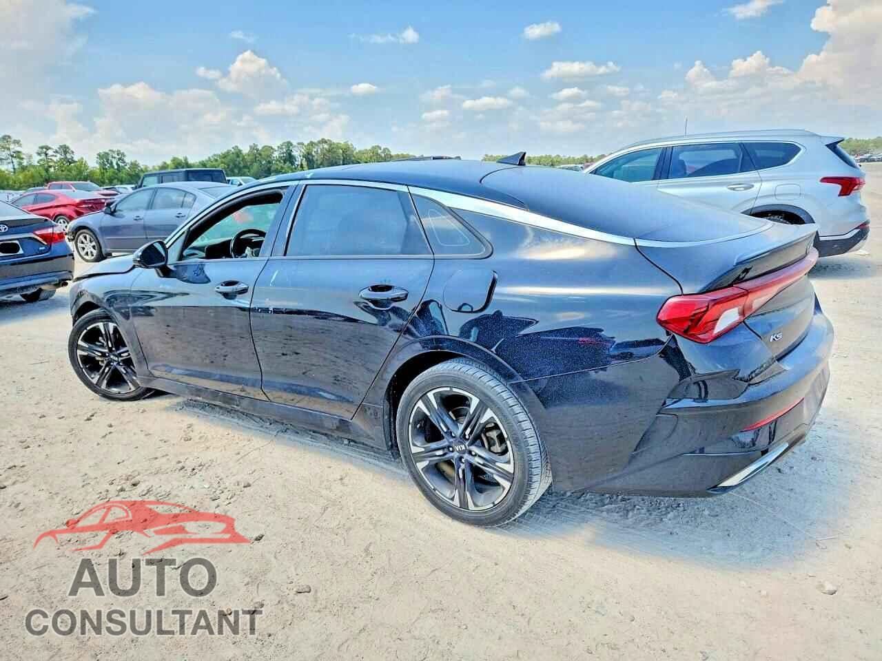 KIA K5 2021 - 5XXG64J22MG058653