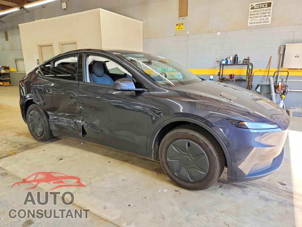 TESLA MODEL Y 2026 - 7SAYGDED2TA600462