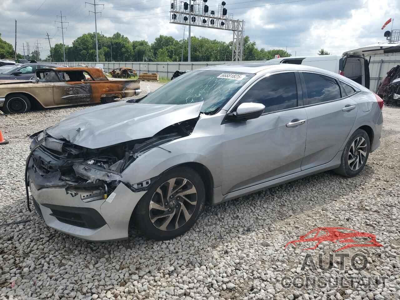 HONDA CIVIC 2018 - 19XFC2F79JE205763