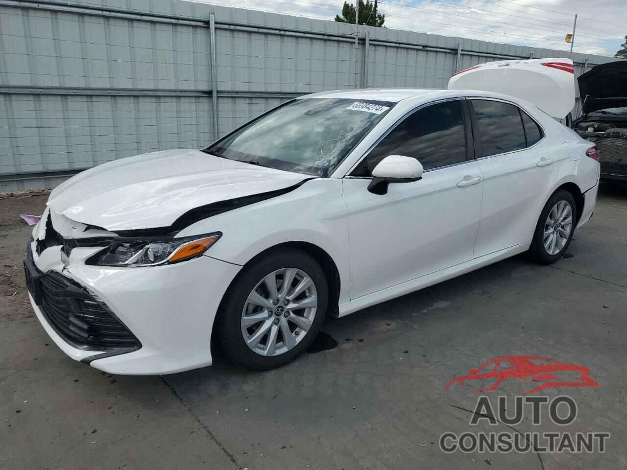 TOYOTA CAMRY 2018 - JTNB11HK4J3005697
