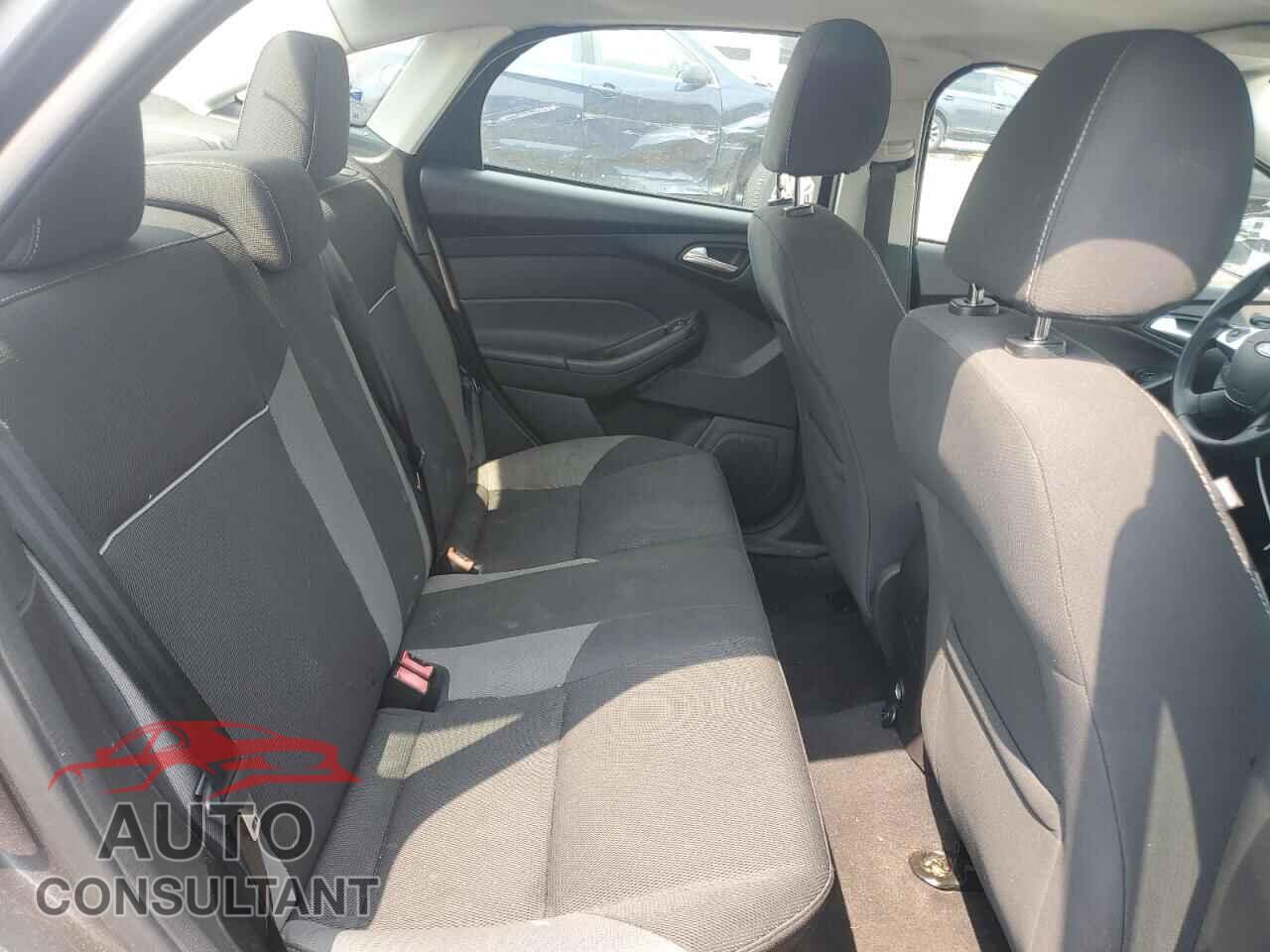 FORD FOCUS 2014 - 1FADP3F20EL437435