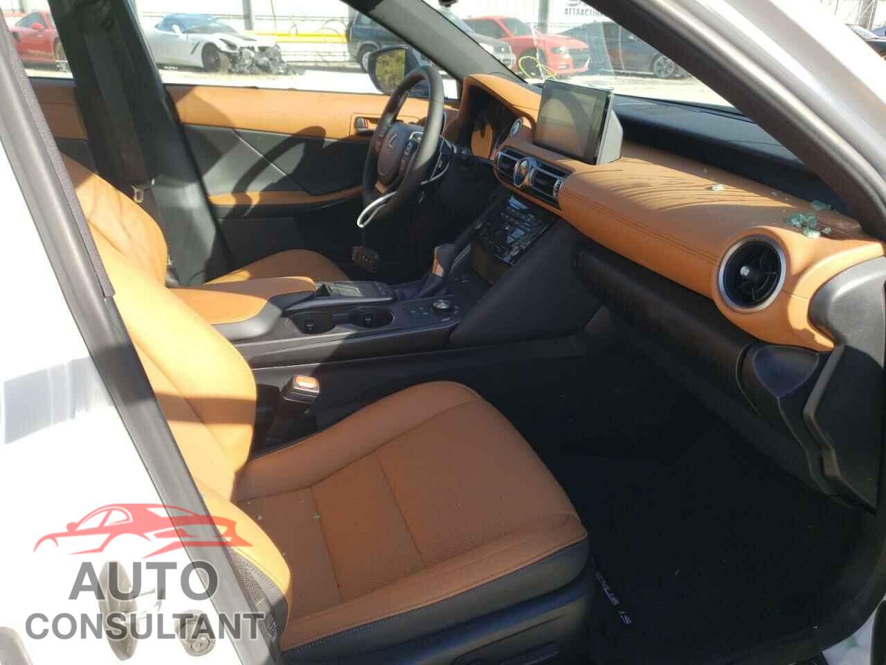 LEXUS IS 2021 - JTHCA1D25M5116703