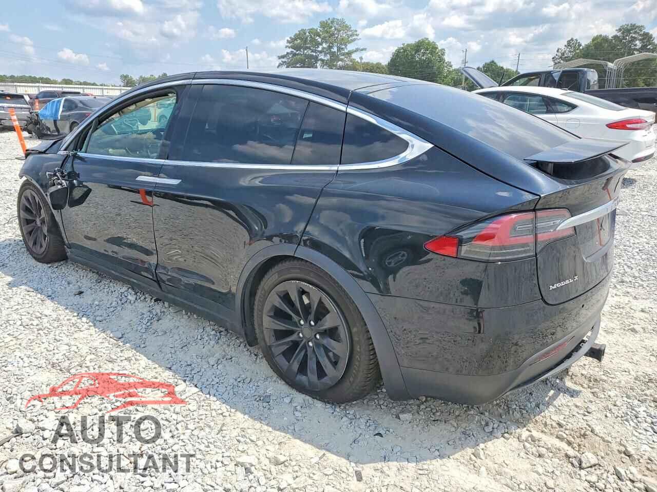 TESLA MODEL X 2018 - 5YJXCBE21JF127144