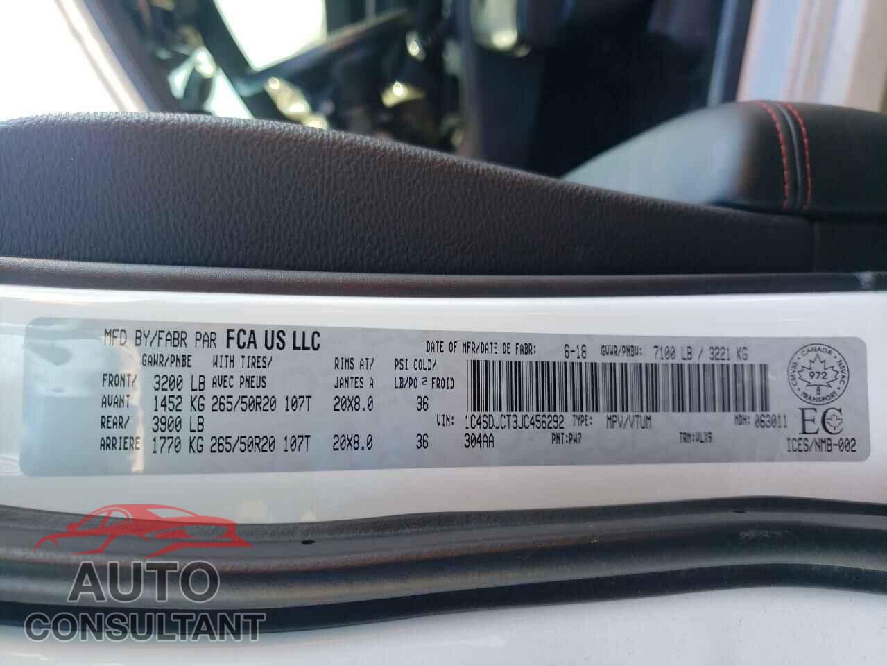 DODGE DURANGO 2018 - 1C4SDJCT3JC456292