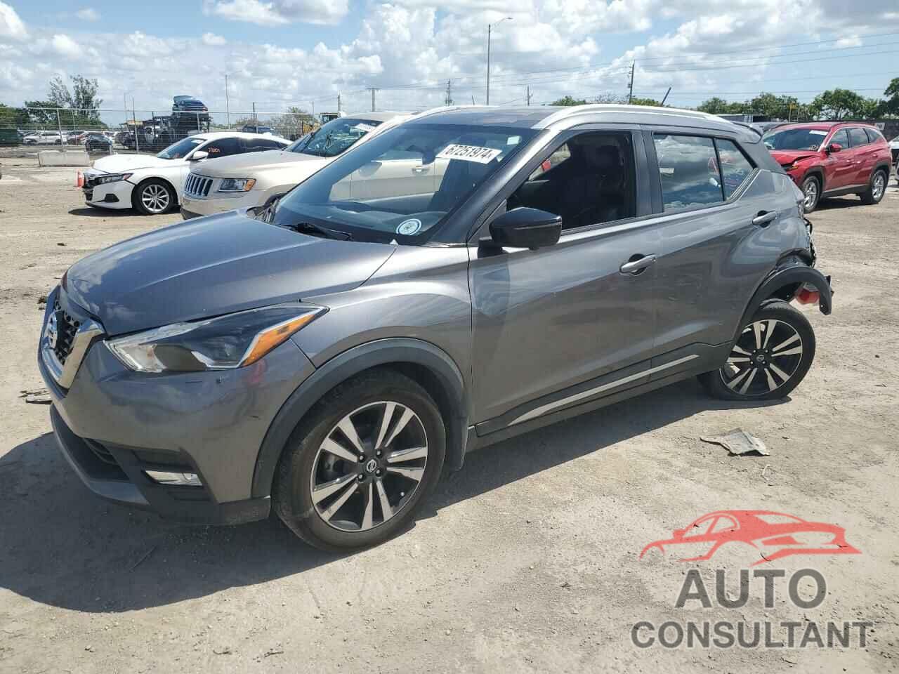 NISSAN KICKS 2018 - 3N1CP5CU6JL511403