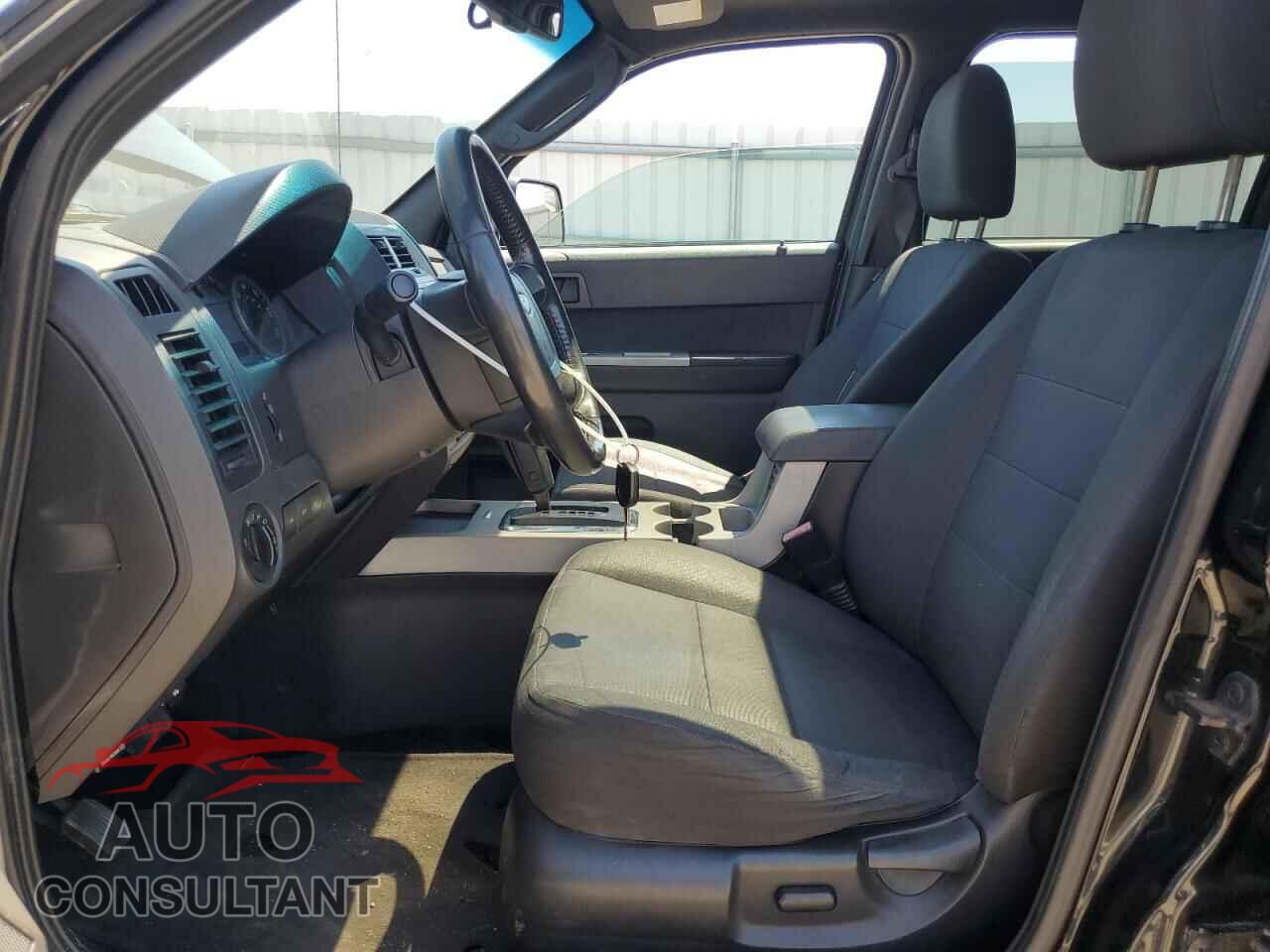 FORD ESCAPE 2011 - 1FMCU9D71BKB73526