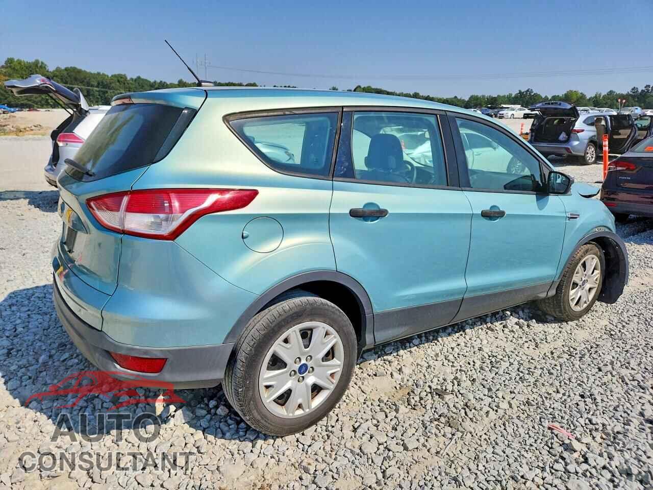 FORD ESCAPE 2013 - 1FMCU0F76DUB51103