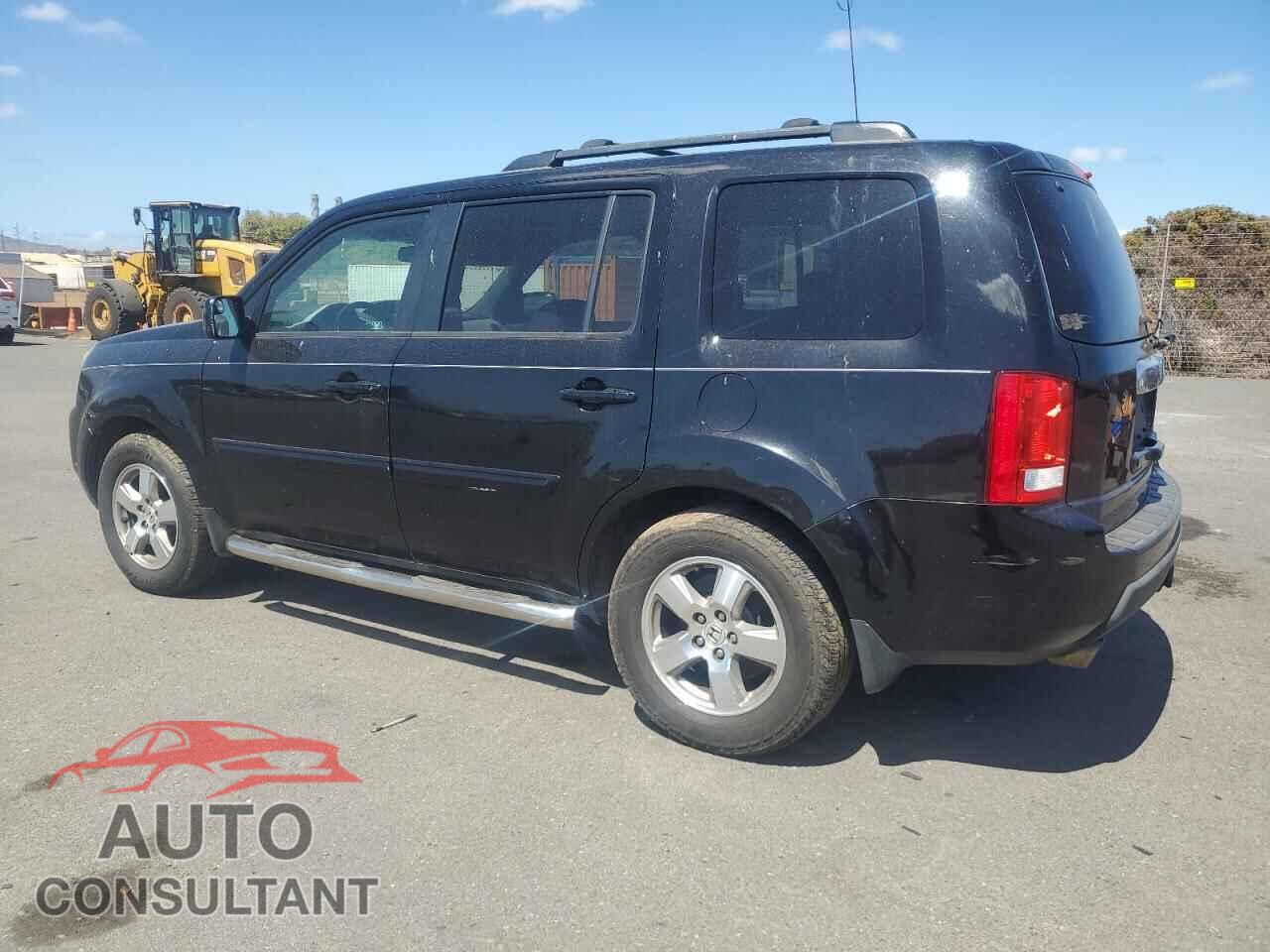 HONDA PILOT 2011 - 5FNYF4H74BB069692